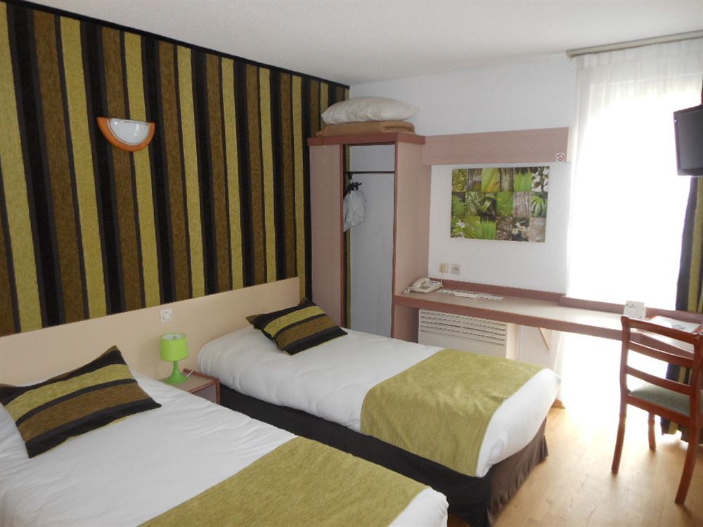 Hotel Eclipse Magnanville Εξωτερικό φωτογραφία