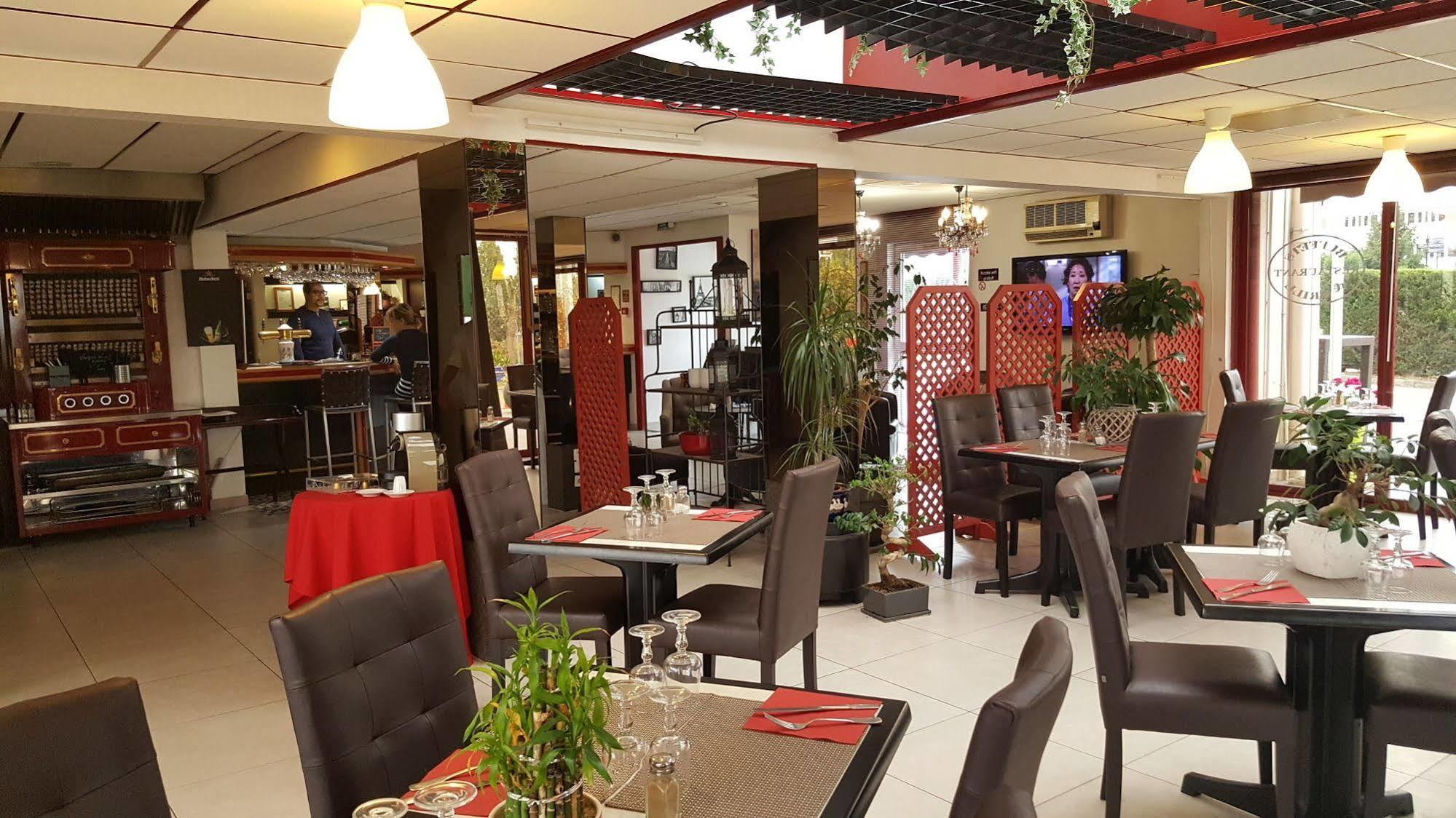 Hotel Eclipse Magnanville Εξωτερικό φωτογραφία
